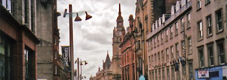 Unweit des glitzerndes Zentrums der schottischen Metropole Glasgow herrscht eine andere Realität: Die Lebenserwartung im Stadteil Calton ist so gering wie nirgends in Europa.