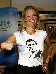 Die Zahl der Unterstützer Guttenbergs sinkt.