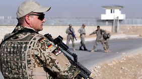 Bundeswehr-Einsatz in Afghanistan: Truppe soll verkleinert werden