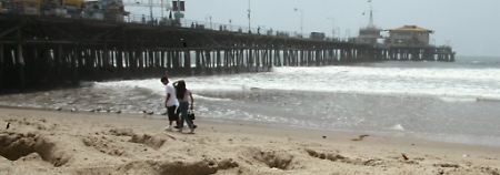 Am Strand von Santa Monica (Kalifornien).