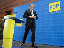 Generalsekretär Lindner verkündet seinen Rücktritt im Thomas-Dehler-Haus.