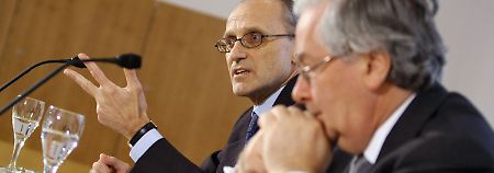 Zwei gegen die Systemkrise: EBA-Bankenaufseher Andrea Enria (l) und ESRB-Vizepräsident Mervyn Allister King.