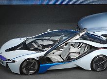 BMW will die "Freude am Fahren" ökologisch vertretbar machen.