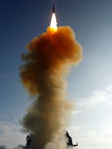 Gestoppt: Das Raketenabwehrsystem in Osteuropa wird vorerst nicht gebaut - hier der Abschuss einer Abfangrakete von einem US-Schiff.