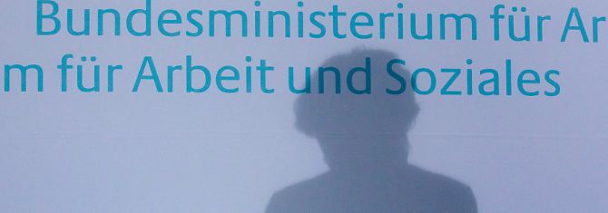 Von der Leyen lobt den Fleiß der Deutschen.