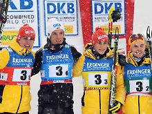 Zufrieden Zweiter: Das deutsche Team freute sich auch über den Silberplatz.