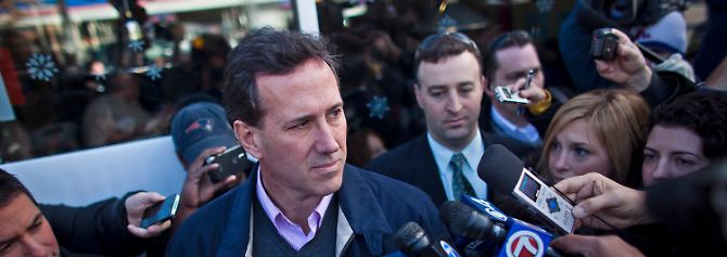 Santorum gilt seit seinem starken Ergebnis in Iowa als Romneys härtester Verfolger.