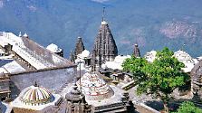 Mittelalter und Moderne: Indien vereint Extreme