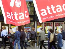 Attac: Vereinigung für eine Besteuerung von Finanztransaktionen zum Nutzen der Bürger.