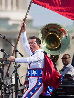 Colbert bei der "Rally to Restore Sanity and/or Fear" in Washington D.C. 2010.