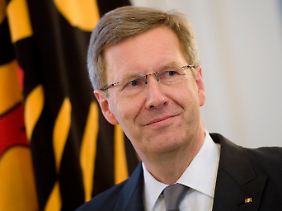 Wulff sollte zurücktreten - so denkt inzwischen jeder Zweite.