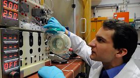 Die Apparatur zur Synthetisierung des Malariawirkstoffs Artemisinin.