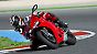 Rote Rakete: Für das komplett neu konstruierte Superbike 1199 Panigale weist Ducati ein Trockengewicht von nur 164 Kilogramm aus - bei 143 kW/195 PS Motorleistung.