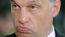 Mit Orbans Umfragewerten geht es bergab.