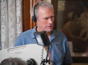 Produzierte, komponierte und führte Regie: Clint Eastwood.