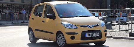 Flotter Kleiner: Der Hyundai i10 ist nicht der allerbilligste, bietet aber viel fürs Geld - außer serienmäßigem ESP.