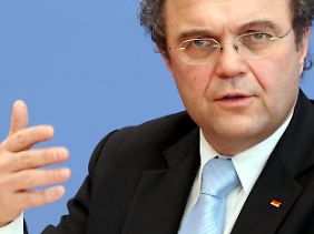 Friedrich sieht bisher keine Schuld beim Bund.
