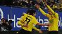 Torschütze Jakub Blaszczykowski (l.) und Shinji Kagawa (2.v.l) feiern mit Lukas Piszczek. 