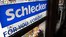 Zukunftssicherung per Insolvenz?: Schlecker will sich selbst sanieren