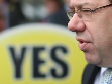Ministerpräsident Cowen unterstützte das Ja-Lager.