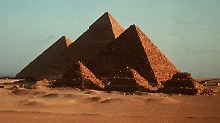Die Pyramiden von Gizeh sind das einzige erhaltene der sieben Weltwunder der Antike.