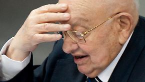 Erinnerung an Auschwitz-Befreiung: Reich-Ranicki bewegt im Bundestag