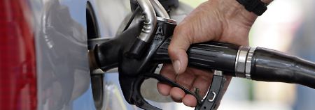 Montag ist Spartag: Freitags tankt man teurer