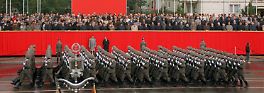 Grundsteinlegung vor 60 Jahren: Stalinallee, die sozialistische Prachtstraße