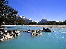 Neuseeland lockt vor allem ... (Great River im Nun-Curir-Tal nahe Queenstown)
