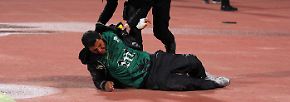 "Das ist Krieg und kein Fußball": Mehr als 70 Tote bei Fußball-Krawallen in Ägypten