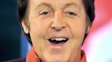  Ex-Beatle Paul McCartney wird jetzt auch mit eine, Stern auf dem berühmten Bürgersteig verewigt.