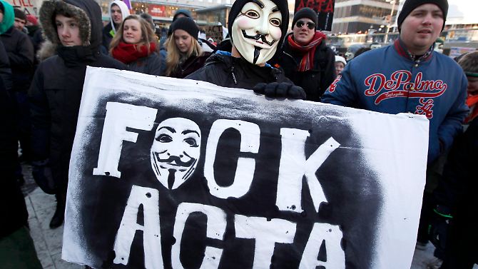 Proteste zeigen Wirkung: Auch Prag legt ACTA auf Eis