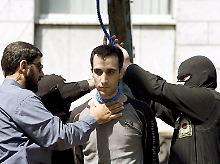 Eine öffentliche Hinrichtung im Iran (Archivbild).