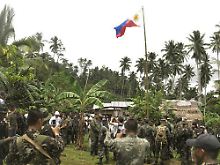 Philippinisches Militär umzingelt ein Camp der Terrorgruppe Abu Sayyaf. (Archivbild)