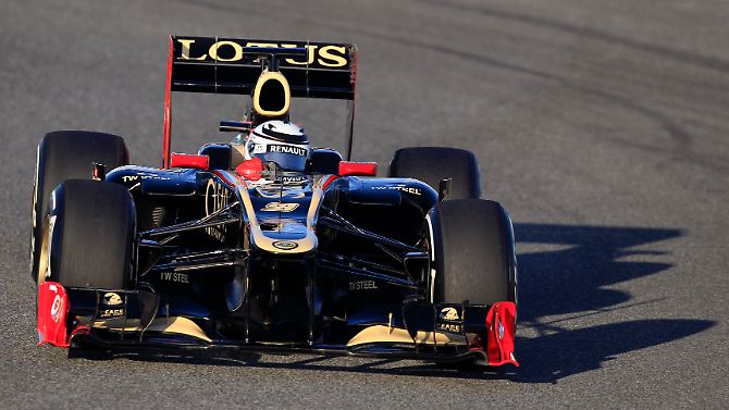 Kimi Räikkönen in seinem neuen Arbeitsgerät.