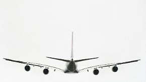 Wieder Haarrisse entdeckt: Alle A380 müssen zum Flügel-Check
