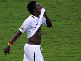 Ghanas Asamoah Gyan dürfte so langsam ein Elfmetertrauma entwickeln.