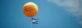 "Yesterday Argentina - Today Greece- Tomorrow?" Auch nach der überparteilichen Einigung auf ein neues Sparprogramm bleiben viele Fragezeichen.
