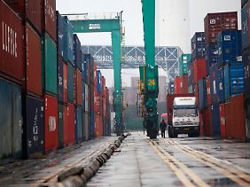 Containerhafen in Schanghai.