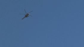 In Homs zeigen die Regierungstruppen Präsenz, auch mit Hubschraubern.