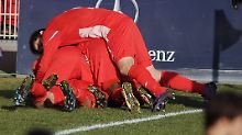 Viermal lagen jubelnde Unioner an der Alten Försterei übereinander. Dynamo Dresden durfte gar nicht jubeln.