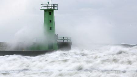 Sturm an der Küste von Wladyslawowo in Pommern.