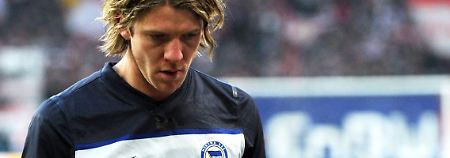 Hertha-Mittelfeldspieler Peter Niemeyer fand es selbst grausam, wie er und seine Teamkollegen sich in Stuttgart präsentierten.