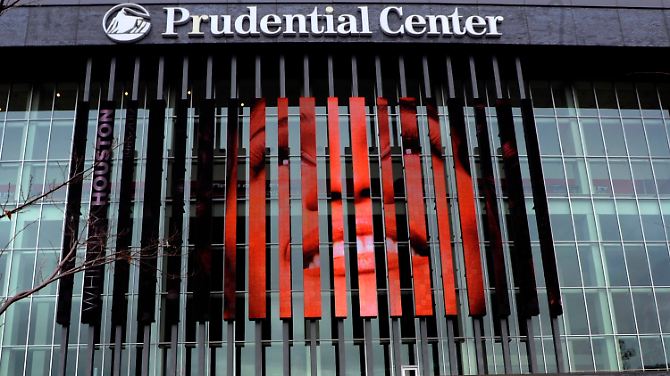 Das Prudential Center in Newark. Der Abschied soll nun doch eher still werden.