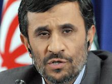 Der Iran unter Präsident Ahmadinedschad behauptet, Uran nur für zivile Zwecke anzureichern. Im Westen stößt dies jedoch auf Skepsis.