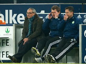 Felix Magath (li.), bedient.