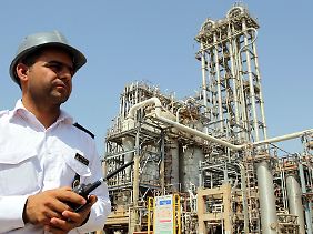 Iranische Ölanlage: Der Rohstoff macht mächtig.