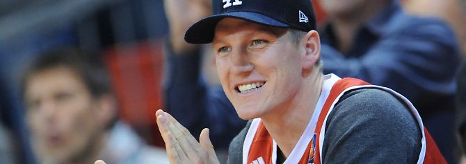 Dann doch nur auf der Tribüne: Bastian Schweinsteiger.