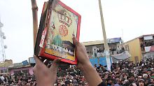Wütender Protest nach Koran-Verbrennung: USA versuchen, Wogen zu glätten