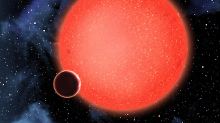 Gestochen scharfe Bilder: der Planet GJ 1214b und die rote Zwergsonne.